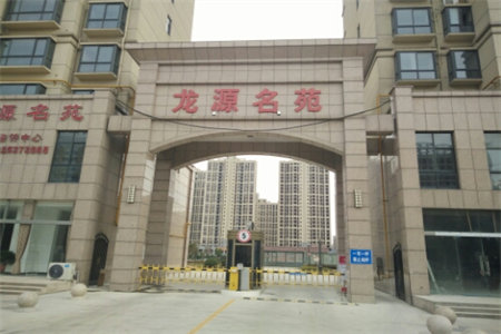 泰安市岱下明珠小区2室2厅1卫49万75m2毛坯房出售